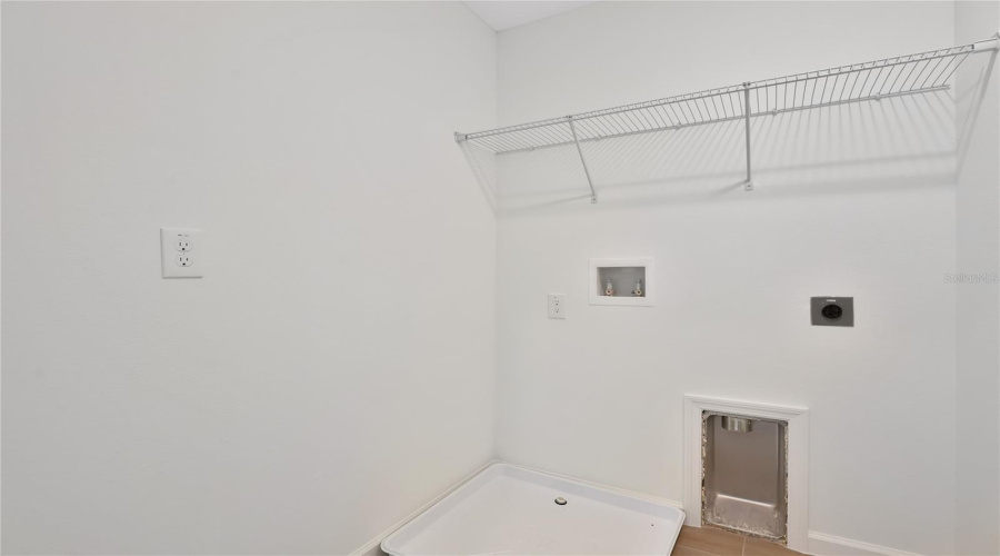 Ocala, Florida 34474, 4 Bedroom Bedrooms, ,2 Bathroombathrooms,Residential,For Sale,64Th,0,Mfrs5131085
