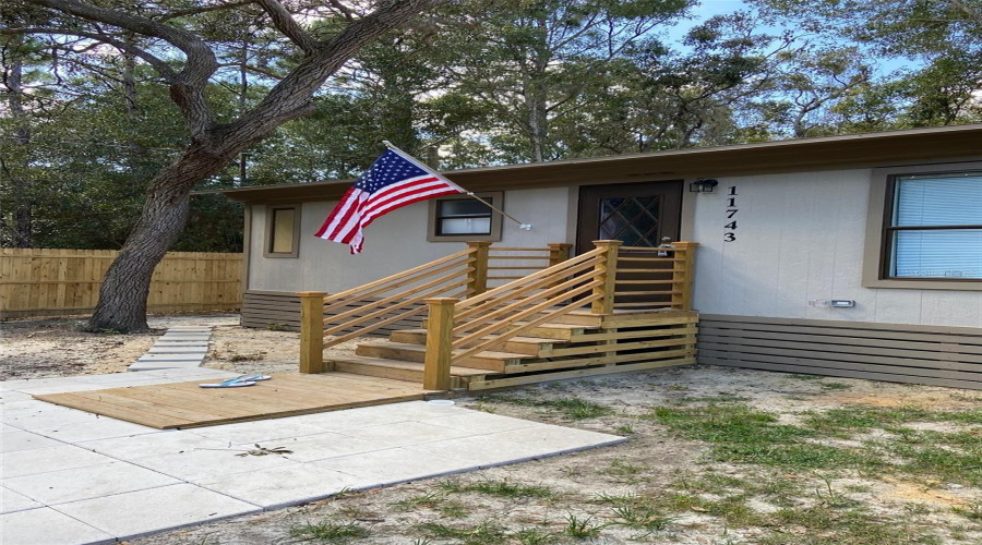 New Port Richey, Florida 34654, 3 Bedroom Bedrooms, ,2 Bathroombathrooms,Residential,For Sale,Purdue,0,Mfrw7871767