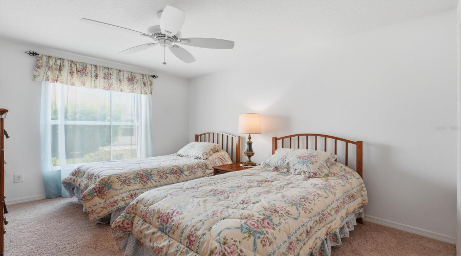 3Rd Bedroom With Twin Beds &Amp; Dresser