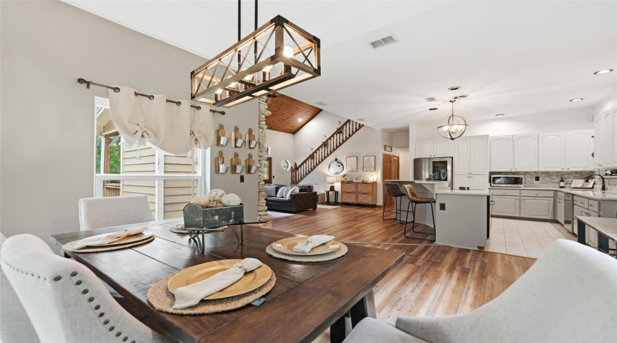 Geneva, Florida 32732, 5 Bedroom Bedrooms, ,3 Bathroombathrooms,Residential,For Sale,Jungle,0,Mfrv4949688