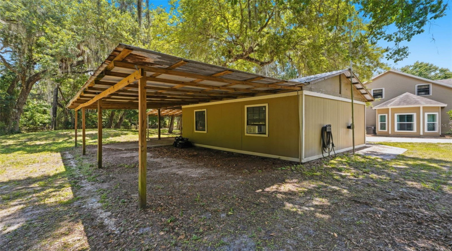 Geneva, Florida 32732, 5 Bedroom Bedrooms, ,3 Bathroombathrooms,Residential,For Sale,Jungle,0,Mfrv4949688