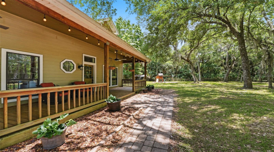 Geneva, Florida 32732, 5 Bedroom Bedrooms, ,3 Bathroombathrooms,Residential,For Sale,Jungle,0,Mfrv4949688