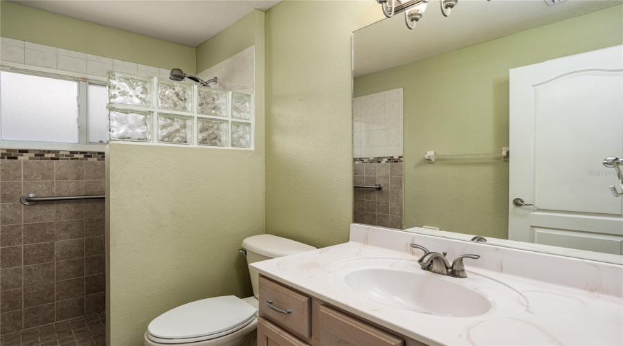 Bradenton, Florida 34212, 3 Bedroom Bedrooms, ,2 Bathroombathrooms,Residential,For Sale,Stone Harbour,0,Mfra4703833