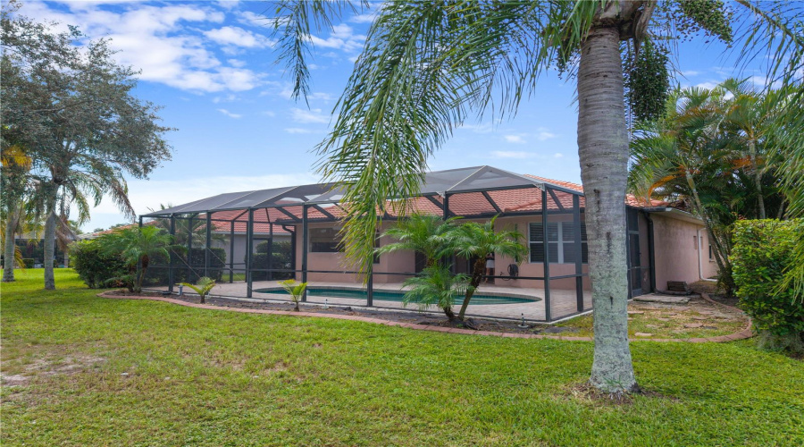 Bradenton, Florida 34212, 3 Bedroom Bedrooms, ,2 Bathroombathrooms,Residential,For Sale,Stone Harbour,0,Mfra4703833