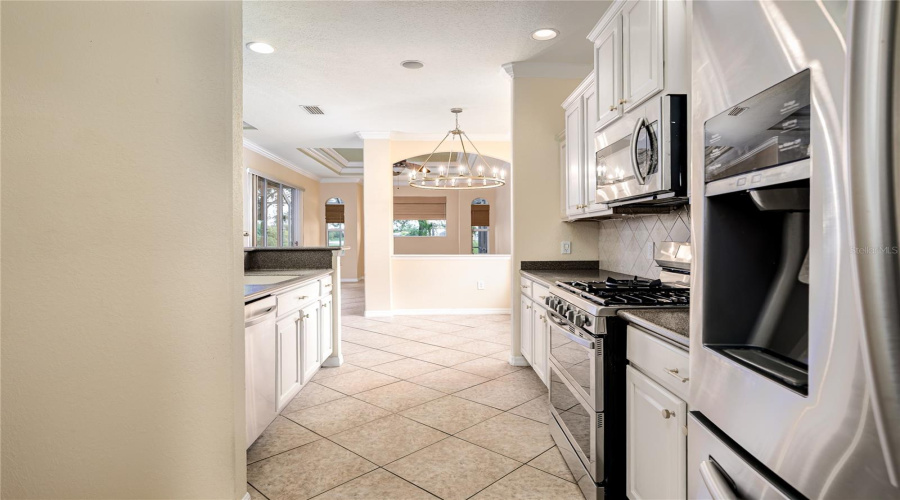 Bradenton, Florida 34212, 3 Bedroom Bedrooms, ,2 Bathroombathrooms,Residential,For Sale,Stone Harbour,0,Mfra4703833