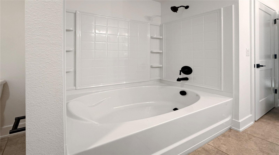 St Cloud, Florida 34771, 3 Bedroom Bedrooms, ,2 Bathroombathrooms,Residential,For Sale,Bent Tree,0,Mfro6416188