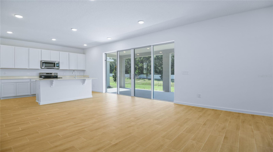 Ocala, Florida 34474, 5 Bedroom Bedrooms, ,3 Bathroombathrooms,Residential,For Sale,64Th,0,Mfrs5130906