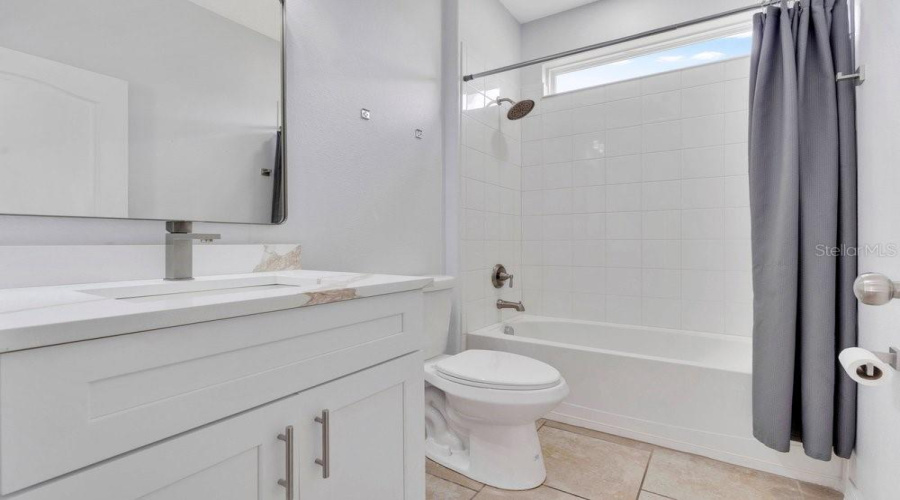 Apopka, Florida 32712, 4 Bedroom Bedrooms, ,3 Bathroombathrooms,Residential,For Sale,Rock Creek,0,Mfro6426550