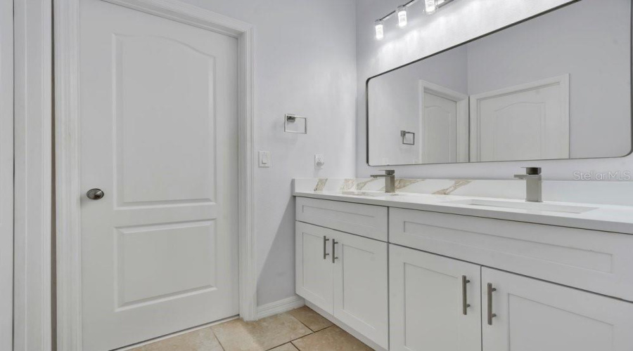 Apopka, Florida 32712, 4 Bedroom Bedrooms, ,3 Bathroombathrooms,Residential,For Sale,Rock Creek,0,Mfro6426550