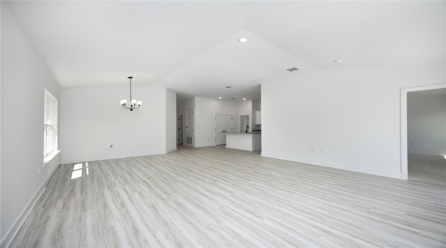 Alachua, Florida 32615, 4 Bedroom Bedrooms, ,2 Bathroombathrooms,Residential,For Sale,178Th Ter,0,Mfrgc541362