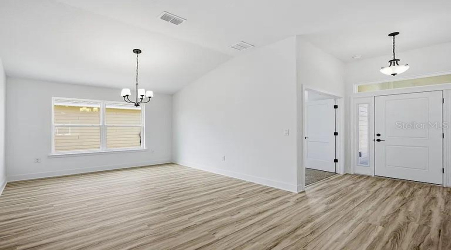 Alachua, Florida 32615, 4 Bedroom Bedrooms, ,2 Bathroombathrooms,Residential,For Sale,178Th,0,Mfrgc541921