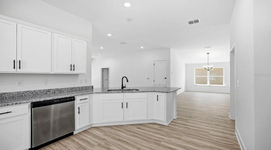 Alachua, Florida 32615, 4 Bedroom Bedrooms, ,2 Bathroombathrooms,Residential,For Sale,178Th,0,Mfrgc541921