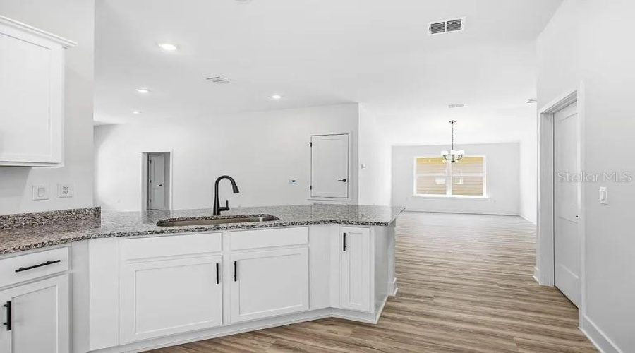 Alachua, Florida 32615, 4 Bedroom Bedrooms, ,2 Bathroombathrooms,Residential,For Sale,178Th,0,Mfrgc541921