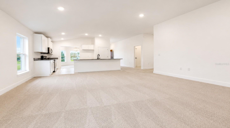 Open Concept / Living Room