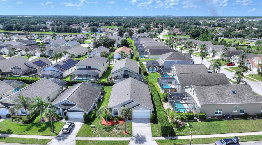Clermont, Florida 34714, 4 Bedroom Bedrooms, ,3 Bathroombathrooms,Residential,For Sale,Palm Spring,0,Mfro6433273