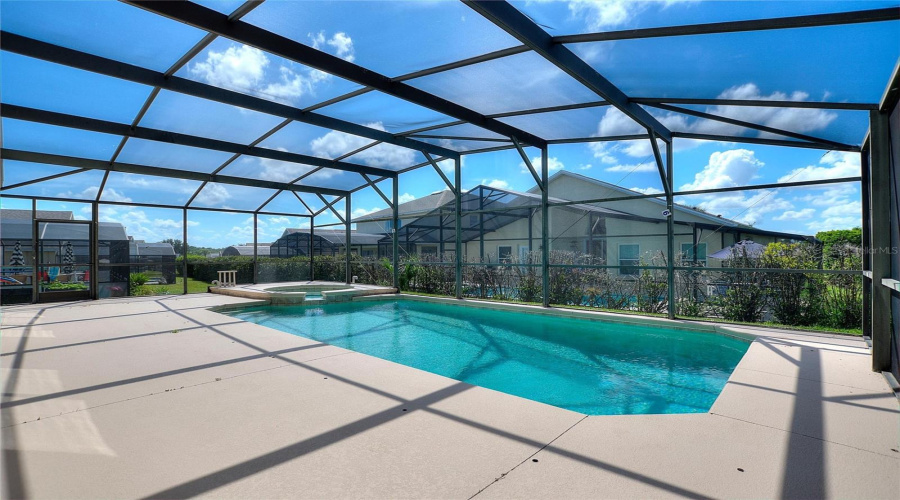 Clermont, Florida 34714, 4 Bedroom Bedrooms, ,3 Bathroombathrooms,Residential,For Sale,Palm Spring,0,Mfro6433273
