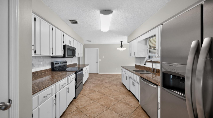 Orange Park, Florida 32073, 3 Bedroom Bedrooms, ,2 Bathroombathrooms,Residential,For Sale,Marrano,0,Mfrtb8497083