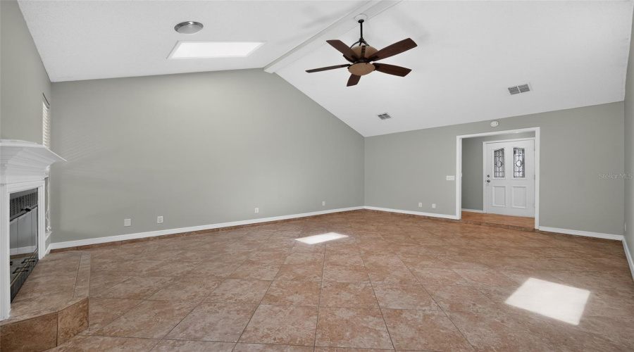 Orange Park, Florida 32073, 3 Bedroom Bedrooms, ,2 Bathroombathrooms,Residential,For Sale,Marrano,0,Mfrtb8497083