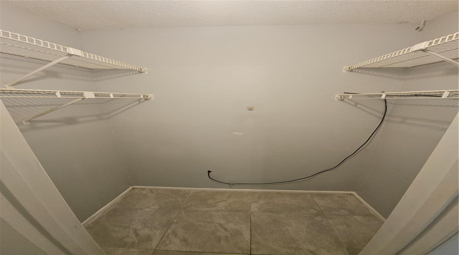 Altamonte Springs, Florida 32701, 1 Bedroom Bedrooms, ,1 Bathroombathrooms,Residential,For Sale,Water Front,0,Mfro6428551