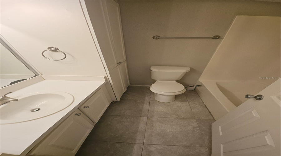 Altamonte Springs, Florida 32701, 1 Bedroom Bedrooms, ,1 Bathroombathrooms,Residential,For Sale,Water Front,0,Mfro6428551
