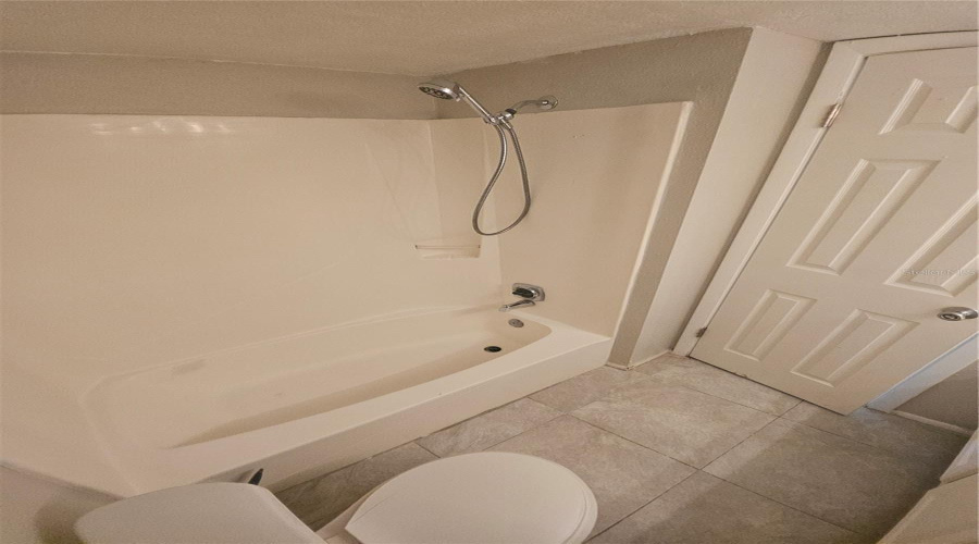 Altamonte Springs, Florida 32701, 1 Bedroom Bedrooms, ,1 Bathroombathrooms,Residential,For Sale,Water Front,0,Mfro6428551