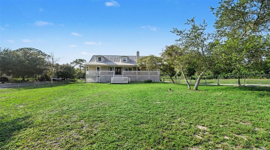 Titusville, Florida 32780, 4 Bedroom Bedrooms, ,4 Bathroombathrooms,Residential,For Sale,Barna,0,Mfro6429778