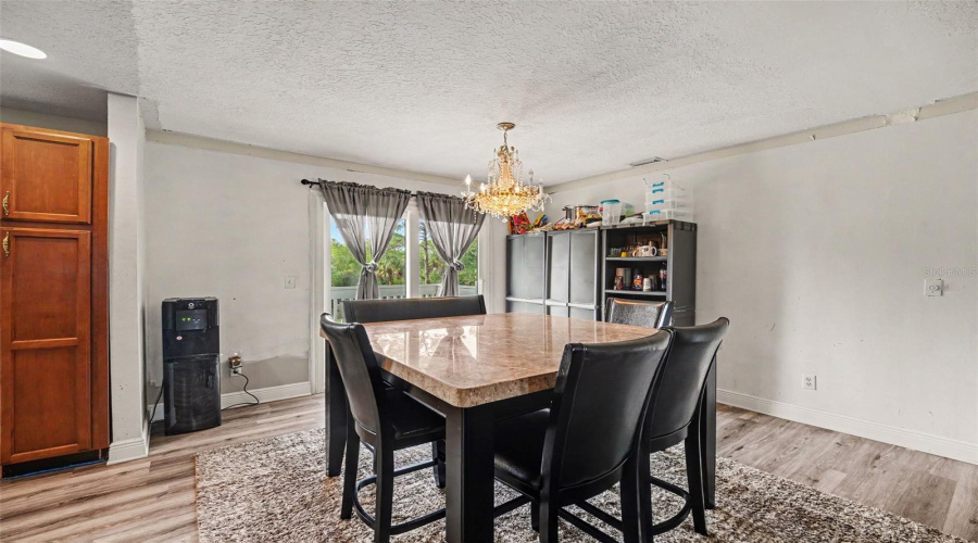 Titusville, Florida 32780, 4 Bedroom Bedrooms, ,4 Bathroombathrooms,Residential,For Sale,Barna,0,Mfro6429778