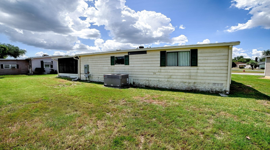 The Villages, Florida 32159, 2 Bedroom Bedrooms, ,2 Bathroombathrooms,Residential,For Sale,Sharon,0,Mfrg5114417