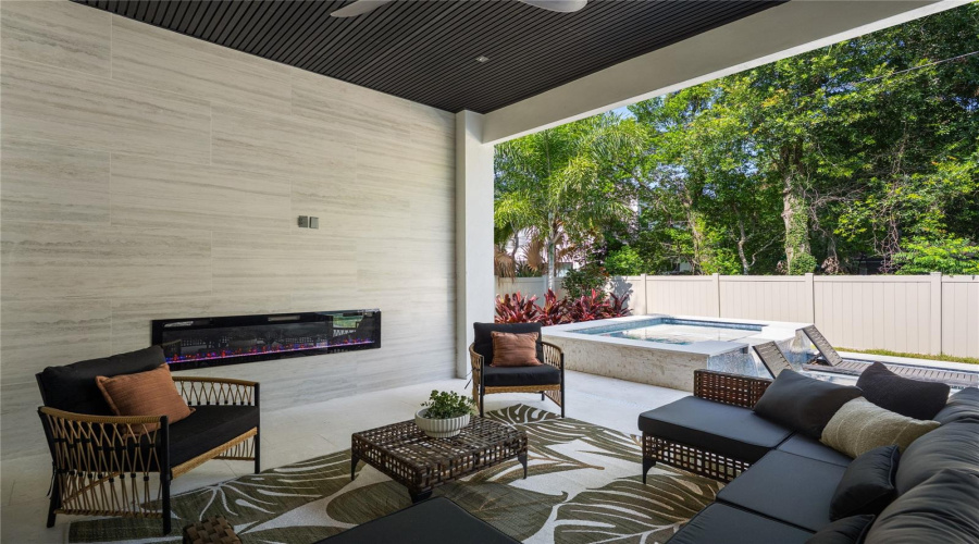 Winter Park, Florida 32792, 4 Bedroom Bedrooms, ,3 Bathroombathrooms,Residential,For Sale,Lakemont,0,Mfro6428654