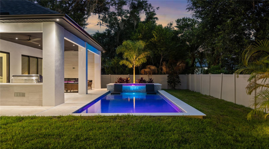 Winter Park, Florida 32792, 4 Bedroom Bedrooms, ,3 Bathroombathrooms,Residential,For Sale,Lakemont,0,Mfro6428654