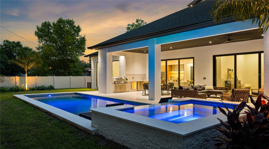 Winter Park, Florida 32792, 4 Bedroom Bedrooms, ,3 Bathroombathrooms,Residential,For Sale,Lakemont,0,Mfro6428654