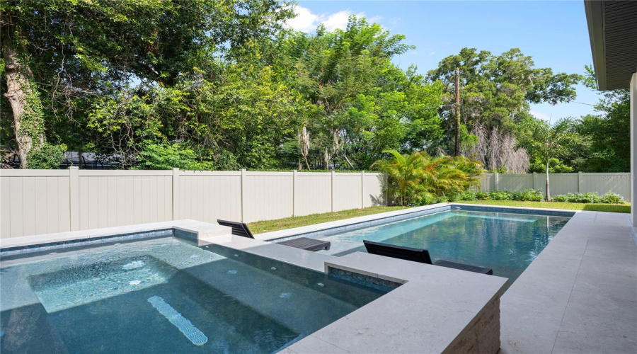 Winter Park, Florida 32792, 4 Bedroom Bedrooms, ,3 Bathroombathrooms,Residential,For Sale,Lakemont,0,Mfro6428654