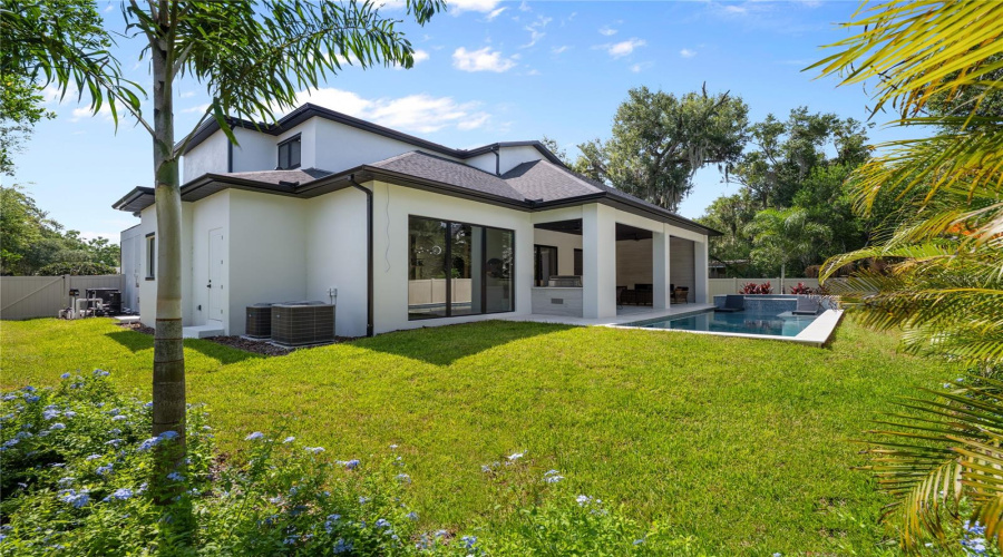 Winter Park, Florida 32792, 4 Bedroom Bedrooms, ,3 Bathroombathrooms,Residential,For Sale,Lakemont,0,Mfro6428654