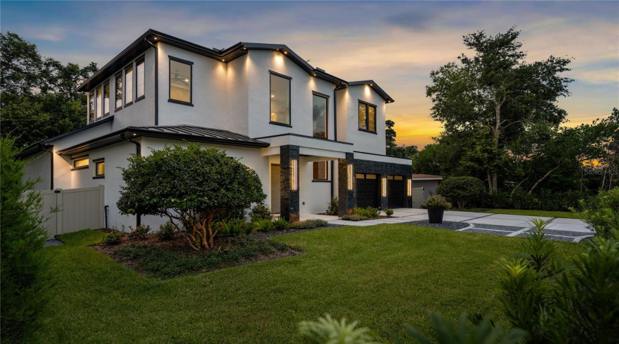 Winter Park, Florida 32792, 4 Bedroom Bedrooms, ,3 Bathroombathrooms,Residential,For Sale,Lakemont,0,Mfro6428654