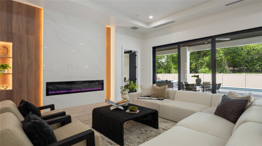 Winter Park, Florida 32792, 4 Bedroom Bedrooms, ,3 Bathroombathrooms,Residential,For Sale,Lakemont,0,Mfro6428654