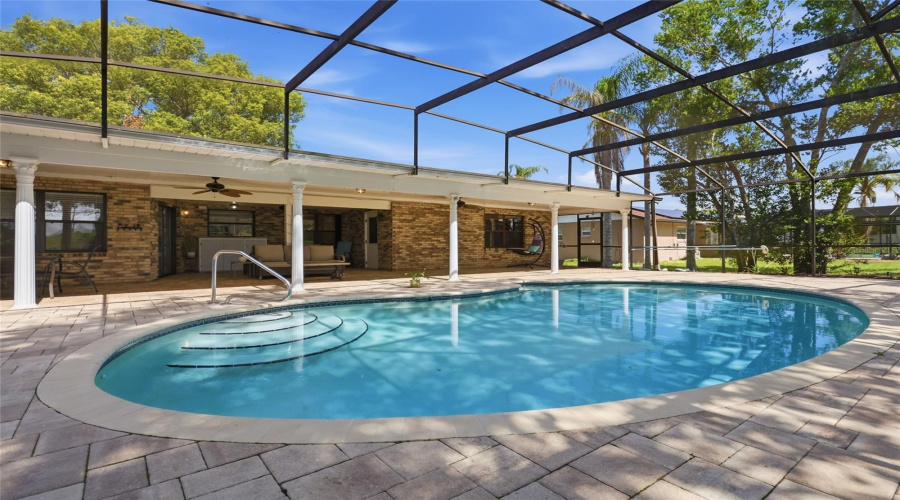 Deltona, Florida 32725, 3 Bedroom Bedrooms, ,2 Bathroombathrooms,Residential,For Sale,Union,0,Mfro6434266