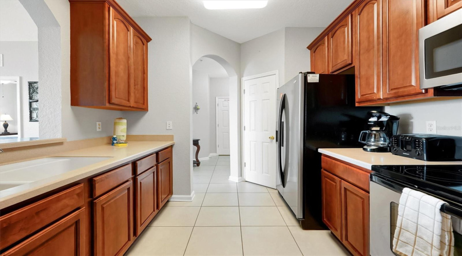 Orlando, Florida 32819, 2 Bedroom Bedrooms, ,2 Bathroombathrooms,Residential,For Sale,Breakview,0,Mfro6436273