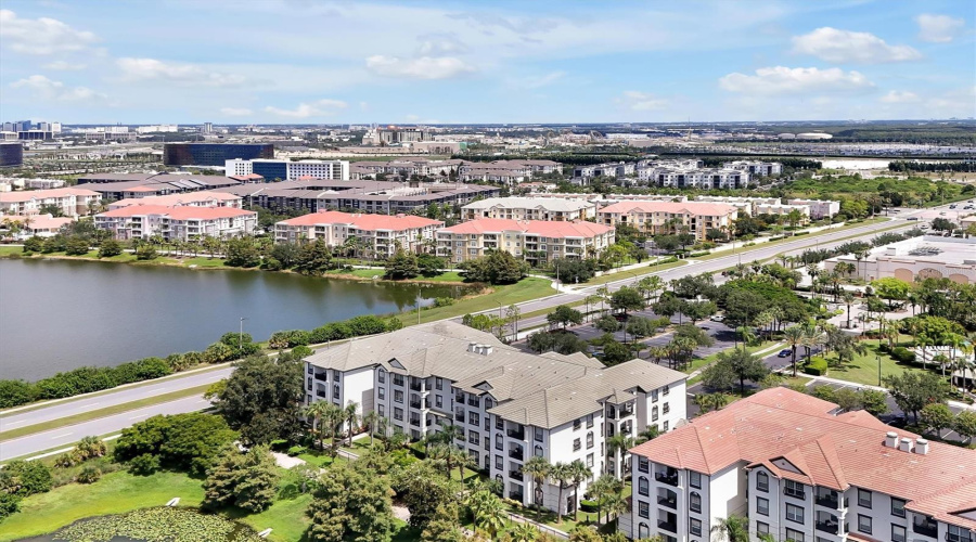 Orlando, Florida 32819, 2 Bedroom Bedrooms, ,2 Bathroombathrooms,Residential,For Sale,Breakview,0,Mfro6436273