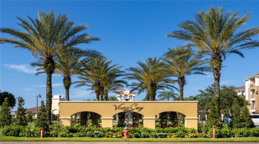 Orlando, Florida 32819, 2 Bedroom Bedrooms, ,2 Bathroombathrooms,Residential,For Sale,Breakview,0,Mfro6436273