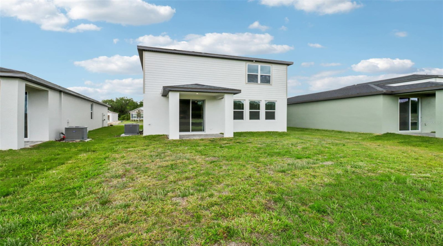 Lady Lake, Florida 32159, 4 Bedroom Bedrooms, ,3 Bathroombathrooms,Residential,For Sale,Sunshower,0,Mfro6372014