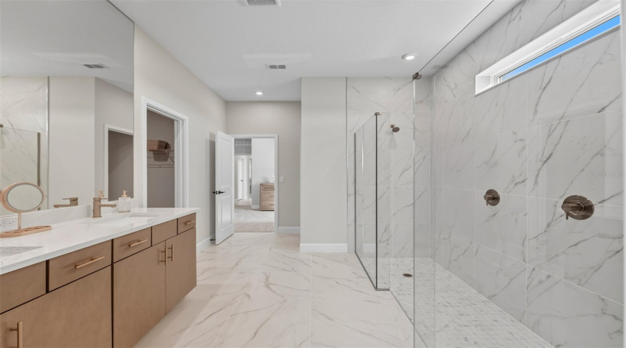 Waterbrooke Dahlia Model Primary Bathroom