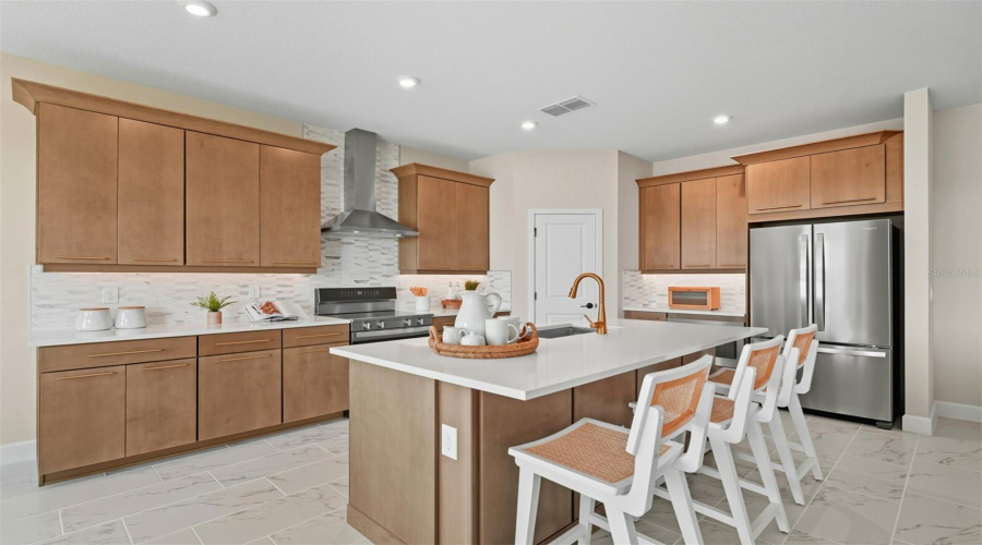 Waterbrooke Dahlia Model Kitchen