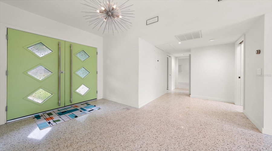 Temple Terrace, Florida 33617, 3 Bedroom Bedrooms, ,2 Bathroombathrooms,Residential,For Sale,Broxburn,0,Mfrtb8542659