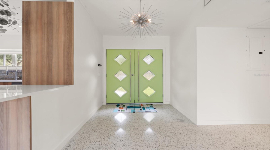 Temple Terrace, Florida 33617, 3 Bedroom Bedrooms, ,2 Bathroombathrooms,Residential,For Sale,Broxburn,0,Mfrtb8542659