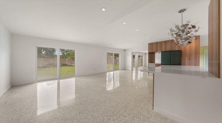 Temple Terrace, Florida 33617, 3 Bedroom Bedrooms, ,2 Bathroombathrooms,Residential,For Sale,Broxburn,0,Mfrtb8542659