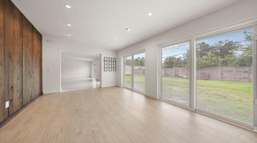 Temple Terrace, Florida 33617, 3 Bedroom Bedrooms, ,2 Bathroombathrooms,Residential,For Sale,Broxburn,0,Mfrtb8542659