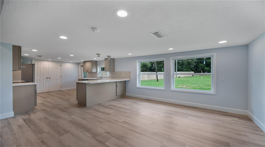 Fort Meade, Florida 33841, 3 Bedroom Bedrooms, ,2 Bathroombathrooms,Residential,For Sale,Cooper,0,Mfrl4963367
