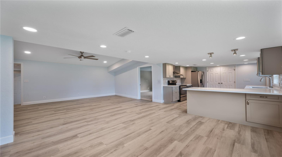 Fort Meade, Florida 33841, 3 Bedroom Bedrooms, ,2 Bathroombathrooms,Residential,For Sale,Cooper,0,Mfrl4963367