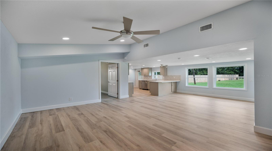 Fort Meade, Florida 33841, 3 Bedroom Bedrooms, ,2 Bathroombathrooms,Residential,For Sale,Cooper,0,Mfrl4963367