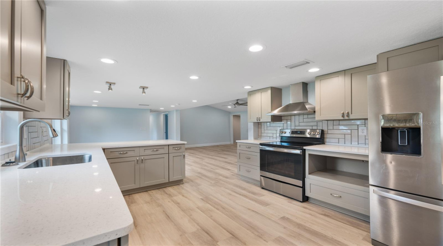 Fort Meade, Florida 33841, 3 Bedroom Bedrooms, ,2 Bathroombathrooms,Residential,For Sale,Cooper,0,Mfrl4963367